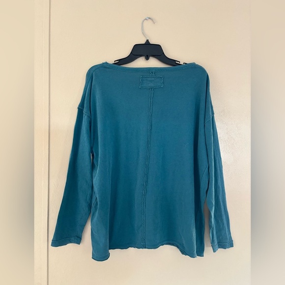 NWOT Free People We The Free Nina V-Neck Long-Sleeve Tee sz M - Picture 2 of 6